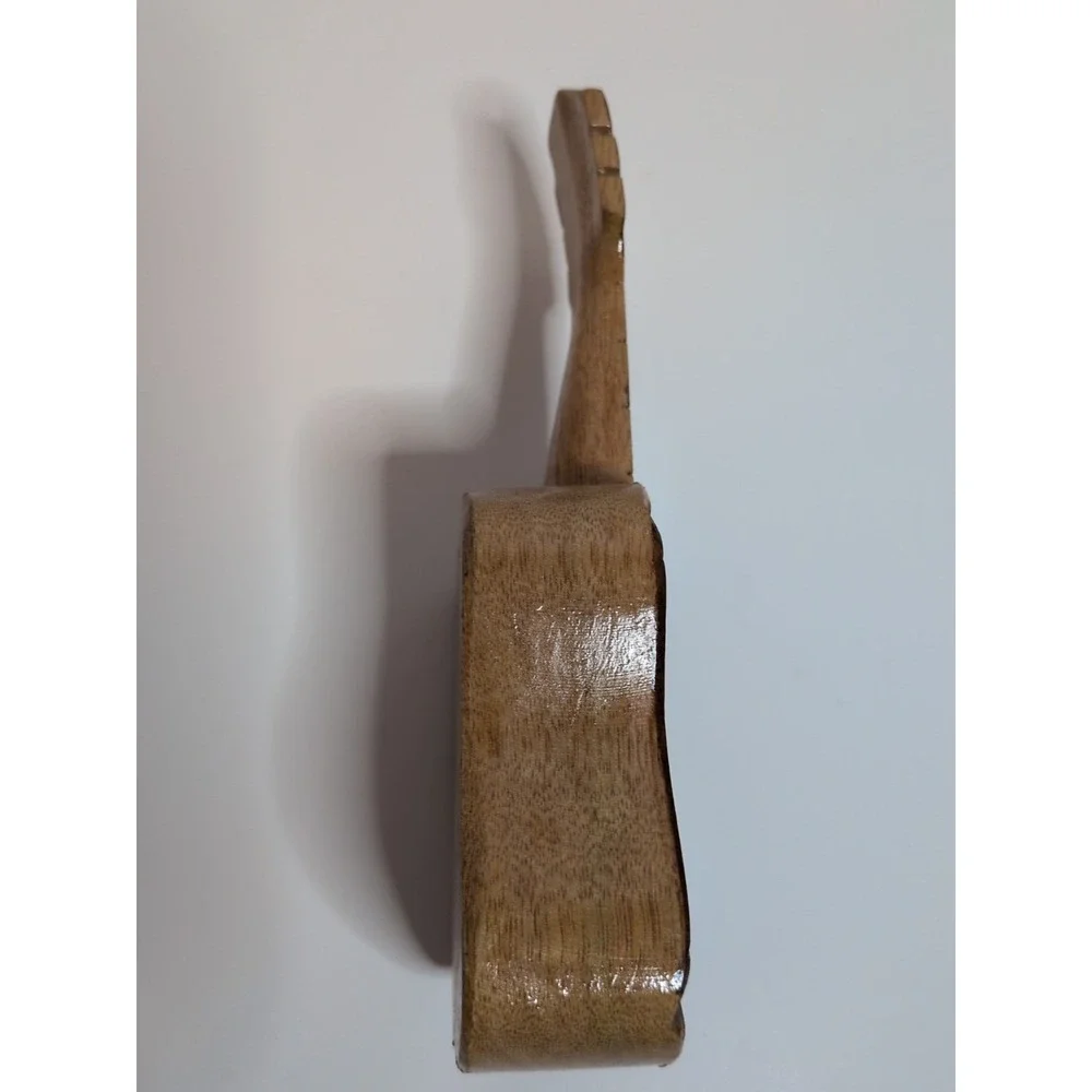 Handmade  Curved Wooden Guitar Ashtray  Made‎ From The Philippines NWT